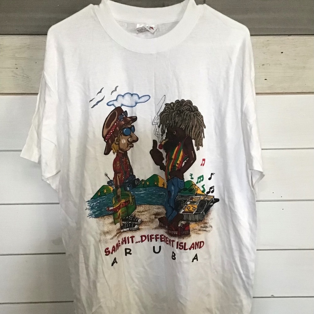 Vintage Aruba Same Sh*t Different Island Beach Travel Funny Stoner Humor T-Shirt